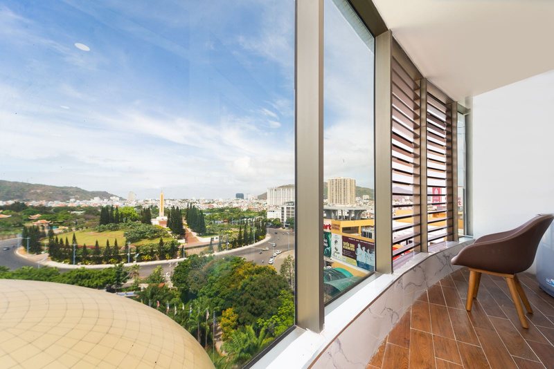 Căn hộ 2PN DIC Star Landmark